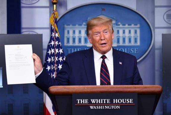 Májusban megkezdődhet az Egyesült Államokban a szigorítások fokozatos feloldása