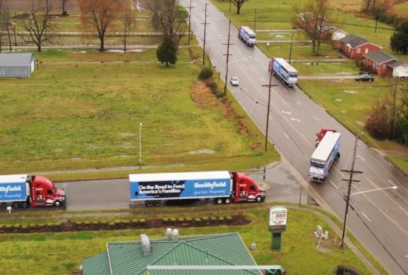 Bezárnak a vágóhidak, húsfeldolgozók az Egyesült Államokban