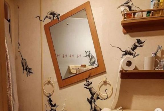 Banksy is az otthonában dolgozik, a felesége bosszúságára