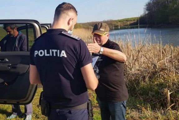 FRISSÍTVE - Megsértette a kijárási tilalmat, ötezer lejre megbírságolták Pásztor Sándort