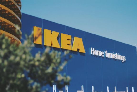 Az IKEA májusban megkezdi európai boltjainak újranyitását