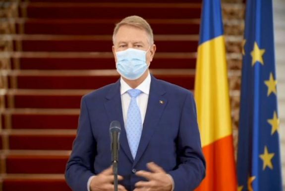 Johannis: május 15. után szabadon járhatunk, de nyilvános helyeken kötelező lesz a védőmaszk viselése 