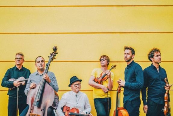 Két magyar lemezt jelöltek rangos nemzetközi világzenei díjra