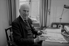 Meghalt 108 éves korában William Frankland, „az allergia nagyapja” 