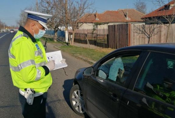 A belügyminiszter elismerte: történtek rendőri visszaélések a szükségállapot alatt