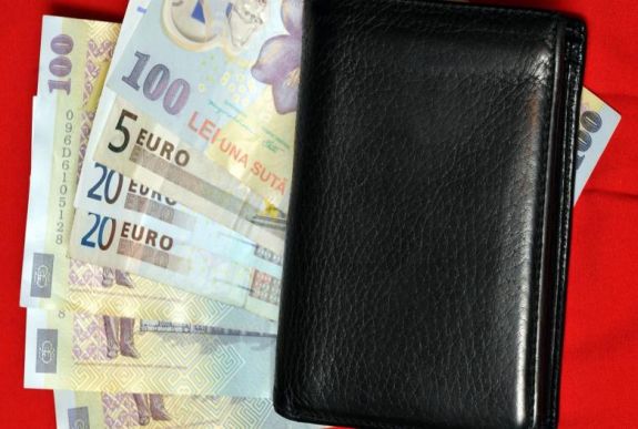 Mintegy 75 ezer egészségügyi alkalmazott kap kockázati pótlékot