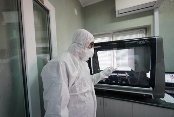 Eredményes a karanténban lévők tesztelése Bihar megyében