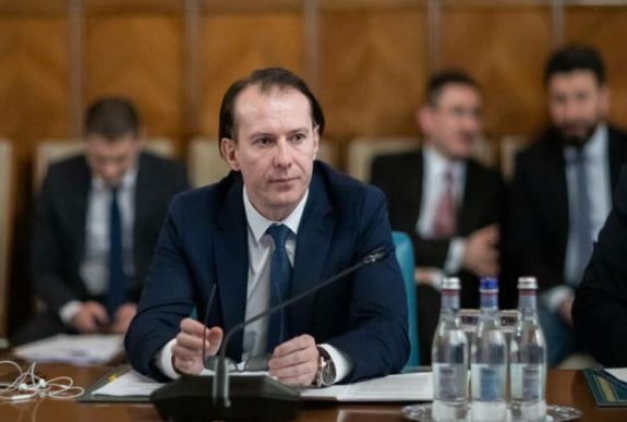 A PSD egyszerű indítványt nyújtott be a pénzügyminiszter ellen