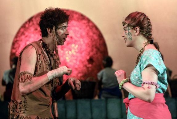 4+1 előadásfelvétellel zárja online sorozatát a székelyudvarhelyi színház