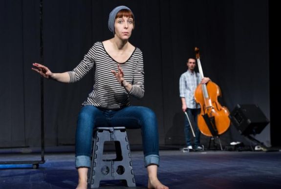 Visky András Pornó című előadását teszi közzé online a szatmári színház