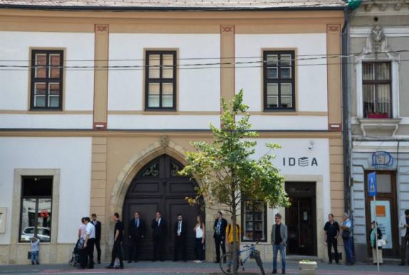 Jogi bonyodalmak késleltetik a Vallásszabadság Háza bukaresti fiókjának létrehozását