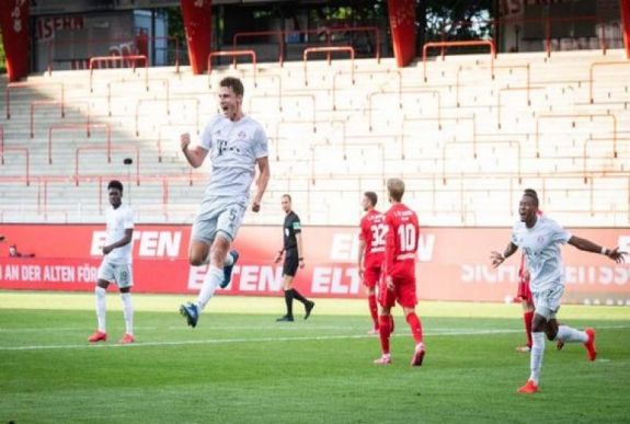 Bundesliga: a Bayern is hozta a kötelezőt és tartja 4 pontos előnyét