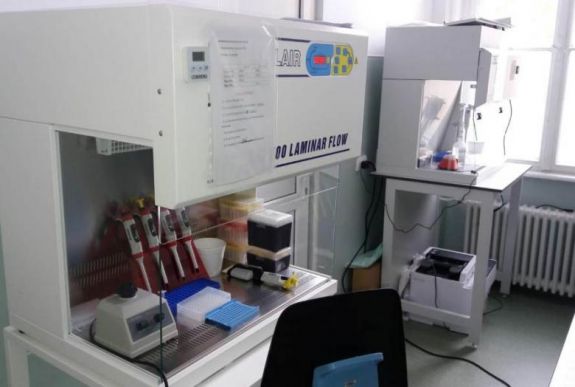 Nagyváradon bizonyos feltételekkel kérni lehet a koronavírus-teszt elvégzését