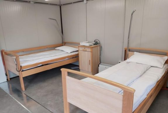 Koronavírus: még nincs gond, de fogynak a férőhelyek a csíkszeredai kórházban