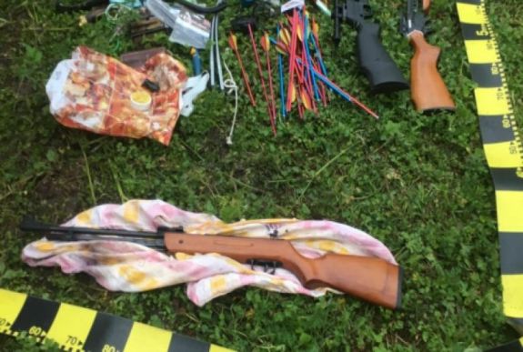 Valóságos arzenált találtak a rendőrök egy homoródszentmártoni férfi lakásain