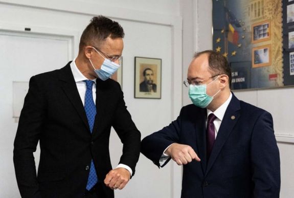 Román–magyar külügyminiszteri találkozó: terítéken a Trianon-törvény, a határforgalom és a magyar gazdaságfejlesztési program