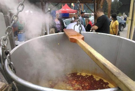 Elhalasztják a Borszék Bogrács Fesztivált