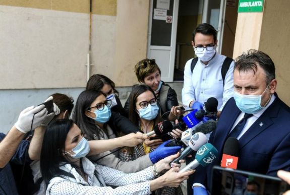 Ekkor térhet vissza a megszokott medrébe az élet az egészségügyi miniszter szerint