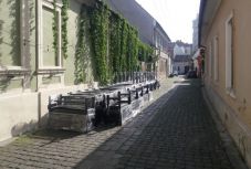 Nyithatnak a vendéglők, kávézók teraszai, de a neheze ezután jön