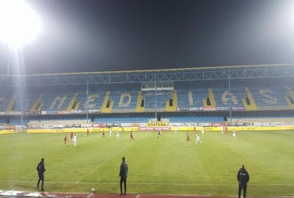 Liga 1: két mérkőzés elhalasztásával indul újra a román labdarúgó bajnokság