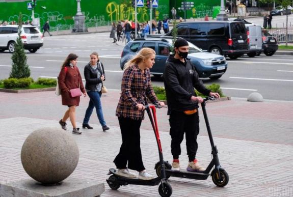 Koronavírus: még mindig nem lassul a fertőzés terjedése Ukrajnában