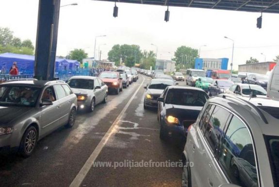A karantén részleges eltörlése miatt „megindult a nép” Románia felé