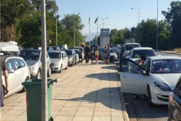 Több száz romániai turista rekedt a bolgár–görög határon