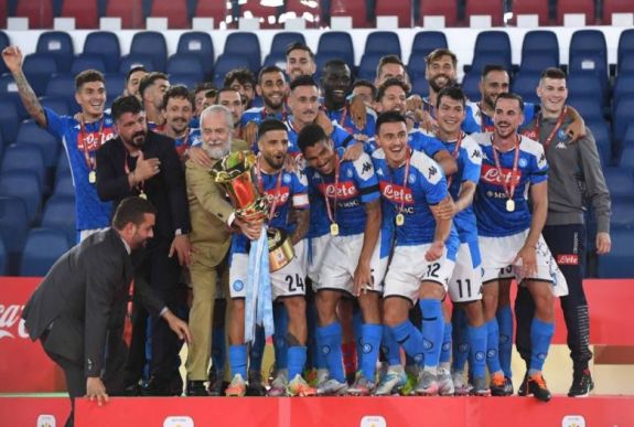Tizenegyesekkel hódította el az Olasz Kupát a Napoli