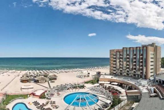 „Felrobbantak” a szállodai árak a román tengerparton