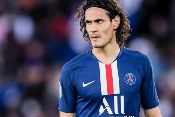 Neymar helyett Cavani érkezhet a Barcelonához