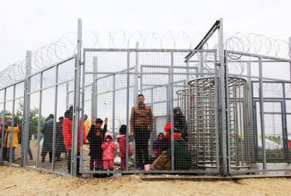 Uniós főtanácsnok: a magyar menekültügyi szabályozás jelentős része sérti az uniós jogot