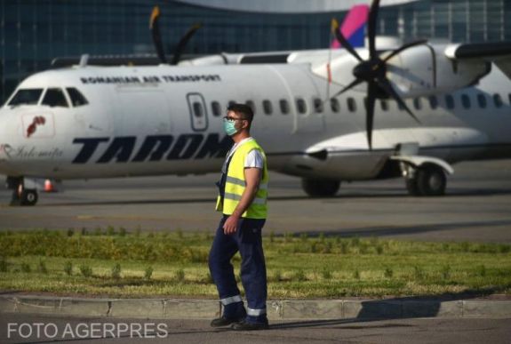 Jelentősen csökkenti alkalmazottai számát a Tarom