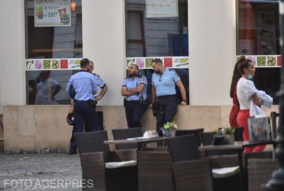 Nem várható július elsejétől a korlátozások újabb lazítása