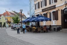 Teraszok megnyitása: az adatvédelmi hatóság a rendelet módosítását sürgeti