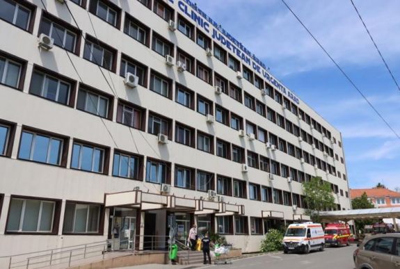 FRISSÍTVE – Vírusmentes övezetnek nyilvánította Arad megyét az önkormányzat elnöke