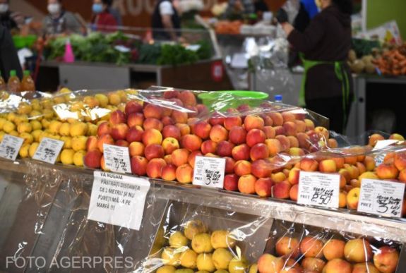 Holland sárgarépa, lengyel alma, kínai fokhagyma: dominál az importáru az áruházak zöldség-gyümölcs standjain