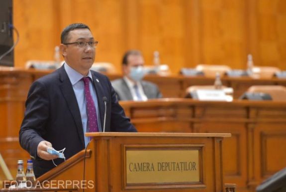 Jogerősen elveszítette doktori címét Victor Ponta
