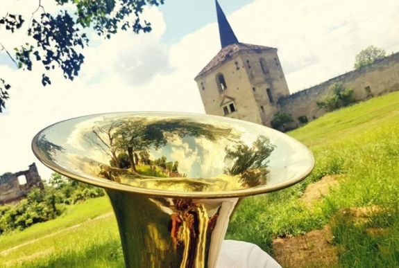 Nyolc erdélyi műemléknél forgatott a kolozsvári filharmónia és múzeum stábja