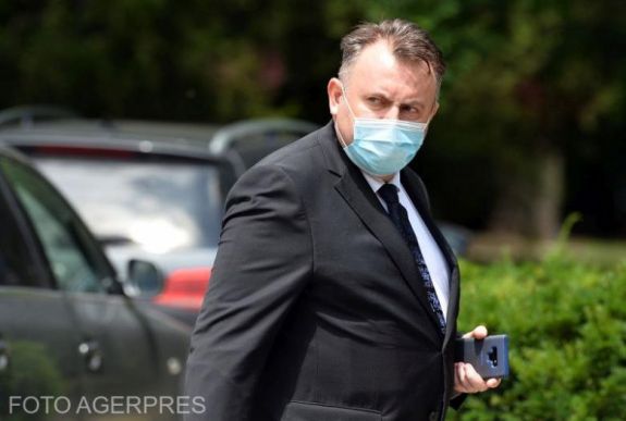 Nelu Tătaru: jelenleg nincs szó sem a tanévkezdés, sem a választások elhalasztásáról