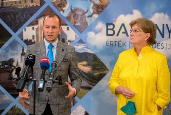 Nemzeti régiók: testvérvárosi kapcsolatokat is bevetnének az aláírásgyűjtésben