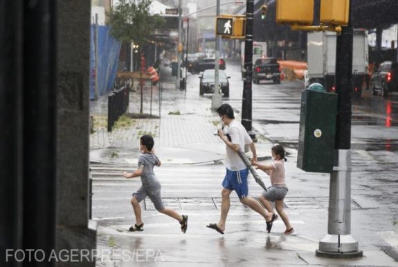 Több mint két és félmilliónyian maradtak áram nélkül az Egyesült Államok keleti partján 