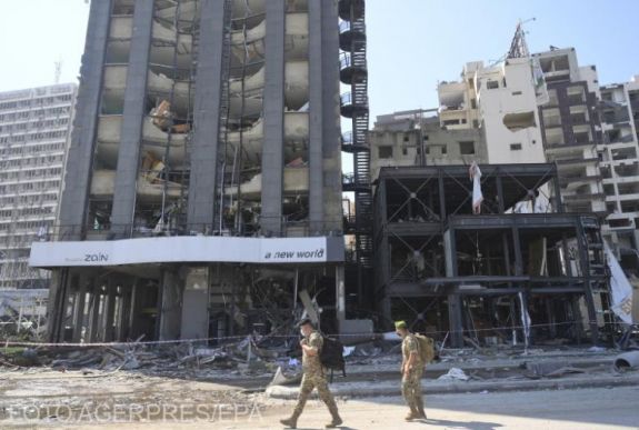 Tizenhat embert vettek őrizetbe a bejrúti robbanással kapcsolatban