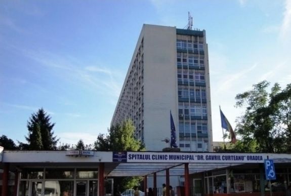 Orvosokat keresnek Nagyváradon a fertőzések növekvő száma miatt