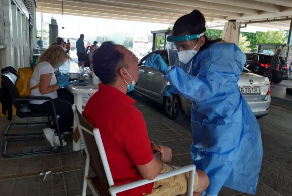 Ezekkel a feltételekkel lehet belépni jövő hétfőtől Görögországba