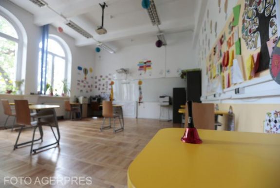 Zöld forgatókönyv: a diákok negyedének nem jut tanterem Bihar megyében