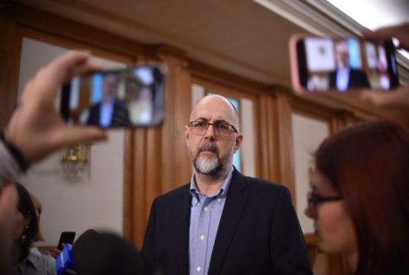 FRISSÍTVE – Kelemen Hunor: az RMDSZ nem vesz részt a bizalmatlansági indítvány szavazásán