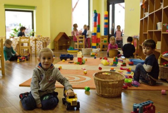 Húsz százalékkal nőtt a gyereknevelési pótlék, másfél év múlva megduplázódhat