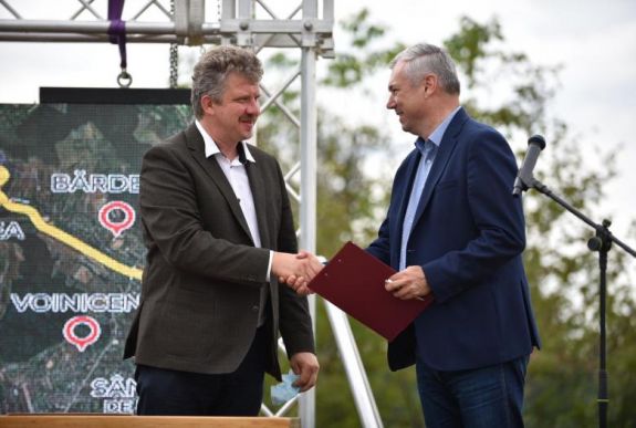 Aláírták a Marosvásárhelyi Metropolisz Övezet Fejlesztési Chartáját