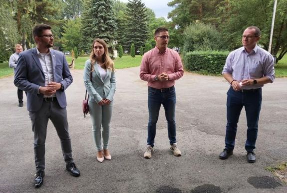 A fiatalokkal kapcsolatos elképzeléseit ismertette Korodi Attila Csíkszeredában