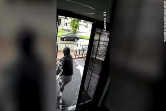 Navalnijhoz köthető orosz ellenzékiekre támadtak Novoszibirszkben